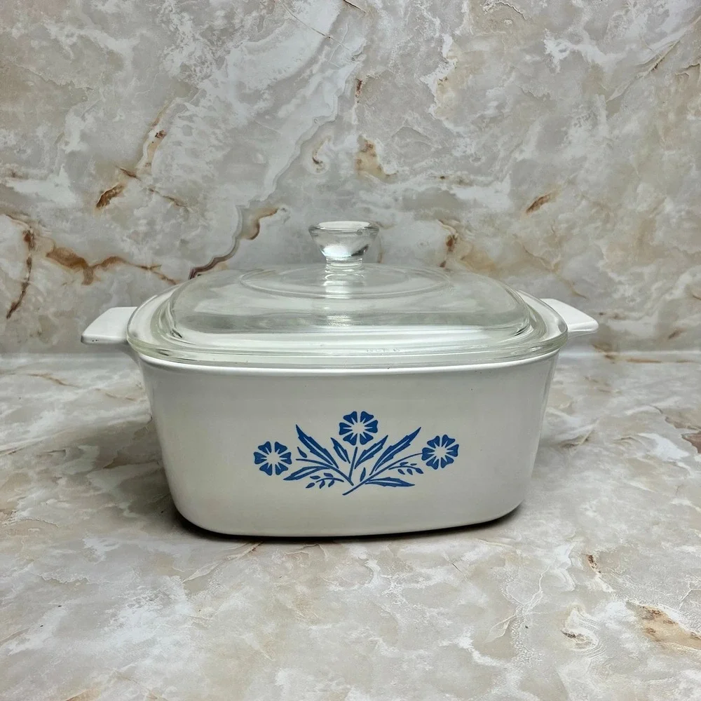 Vintage Corning Ware Blue Cornflower A-1-1/2-B 1.5 Qt Casserole Dish With Lid